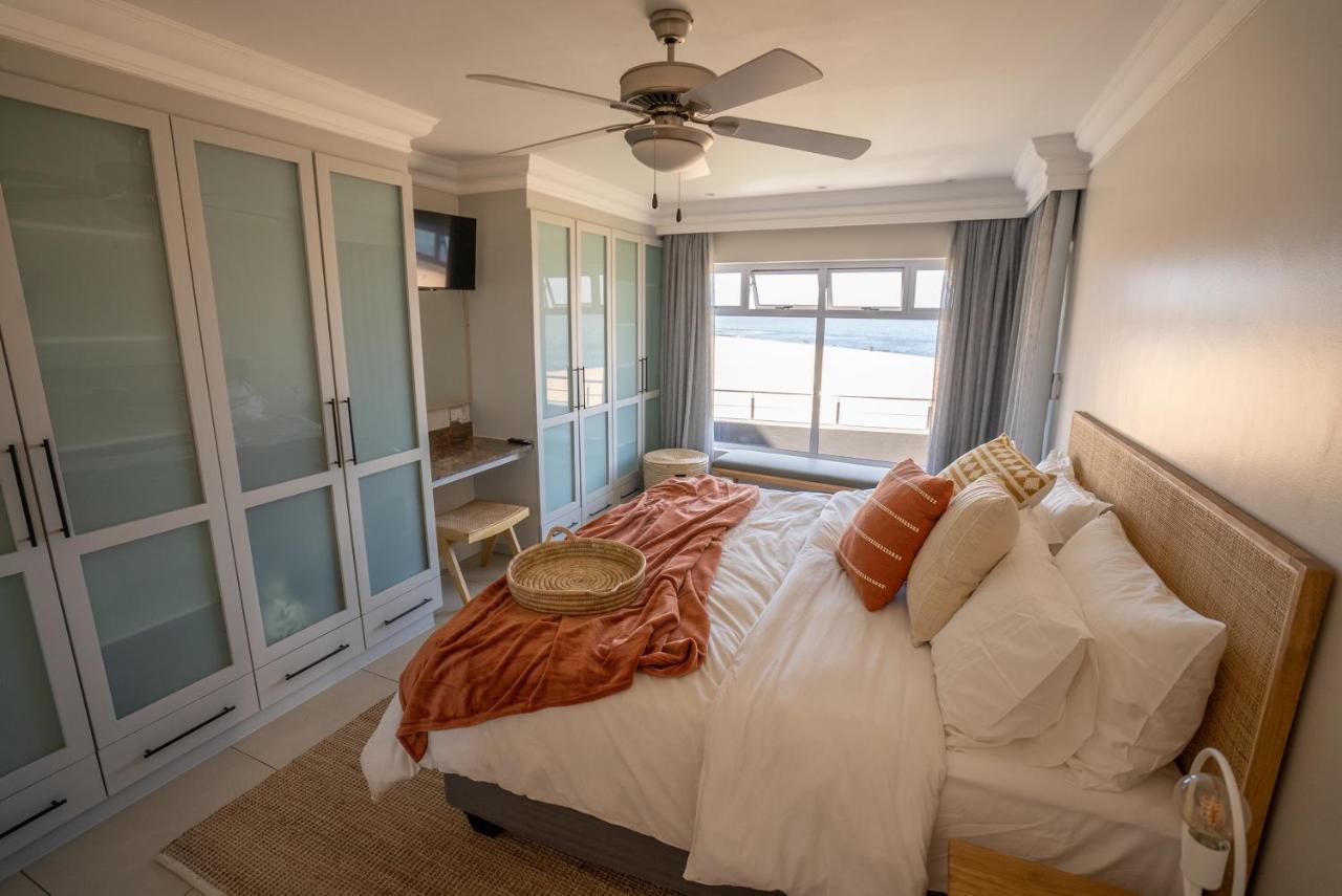 Deja Blue Beachfront Villa, Newly Renovated Langstrand Ngoại thất bức ảnh