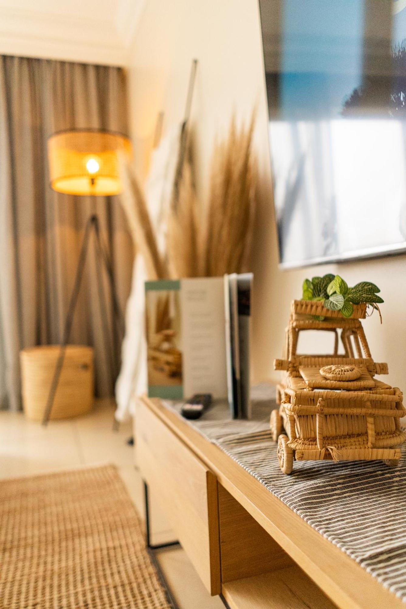 Deja Blue Beachfront Villa, Newly Renovated Langstrand Ngoại thất bức ảnh